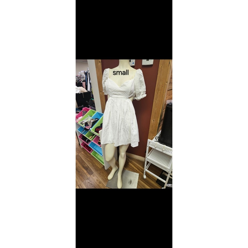 Lulus white dress
